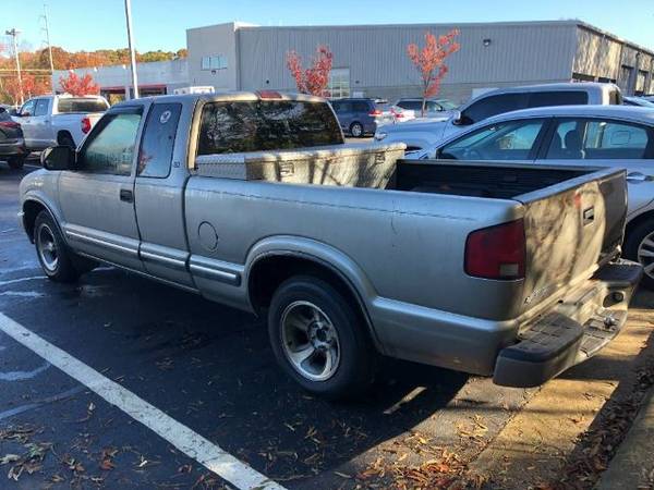 2001 Chevrolet S-10 Ext Cab **Only 144k Miles** - cars & trucks - by... for sale in High Point, NC – photo 3