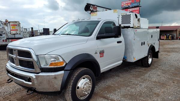 2012 Dodge 5500 4wd 5000lb Crane 11ft Mechanics Service Bed Truck for sale in Oklahoma City, OK – photo 2