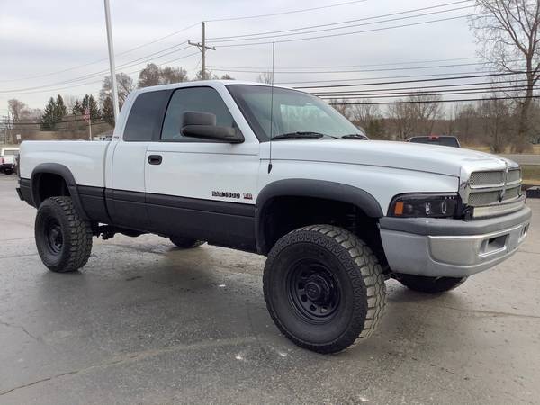 2000 Dodge Ram 2500! Lifted 4x4! Ext Cab! Dependable! - cars & for sale in Ortonville, MI – photo 7