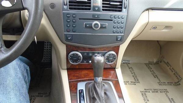 2010 mercedes c AWD,,118000 miles,,clean car,$8450 **Call Us Today... for sale in Waterloo, IA – photo 19