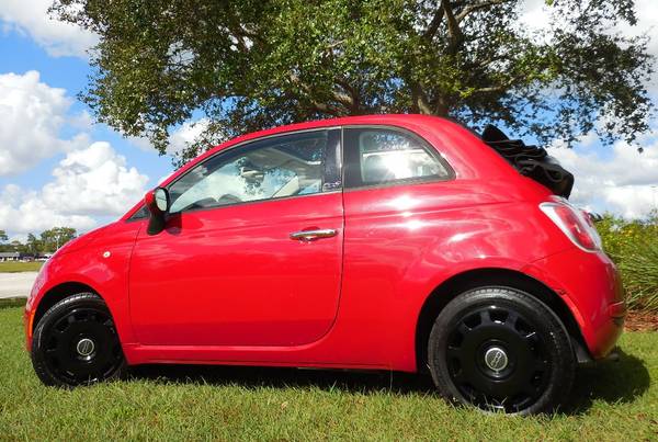 2012 Fiat 500 Convertible 34k Miles Automatic Leather 29/33 mpgs... for sale in Fort Myers, FL – photo 6