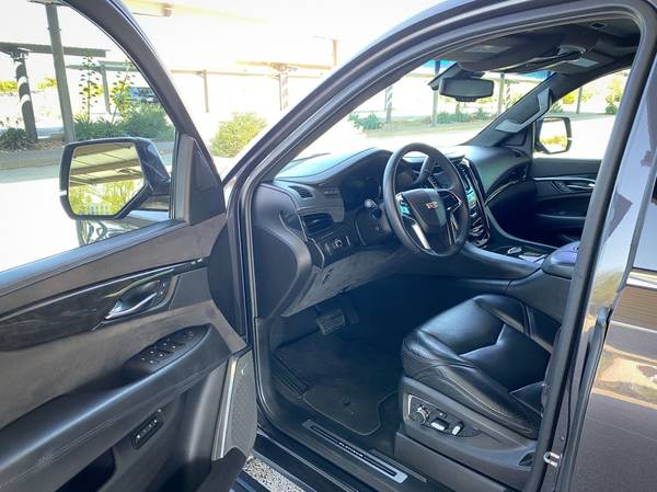 2016 Cadillac Escalade Platinum Driver Assist PKG - Clean Carfax! for sale in Scottsdale, AZ – photo 10