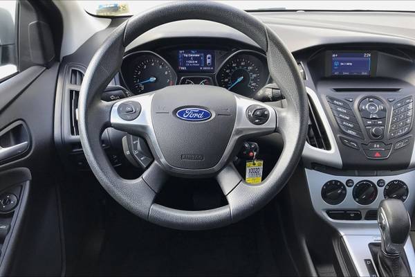2014 Ford Focus SE Sedan for sale in Honolulu, HI – photo 8