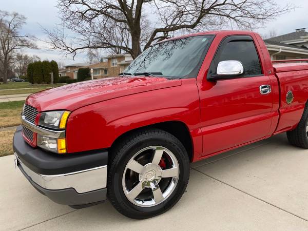 2005 Chevy Silverado 75,000 miles - cars & trucks - by owner -... for sale in Chicago, IL – photo 3