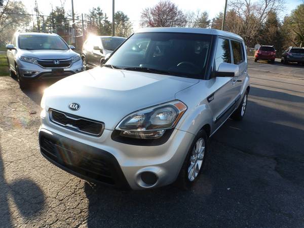 2013 Kia Soul Base Stock 4396 - - by dealer - vehicle for sale in Weaverville, NC – photo 2