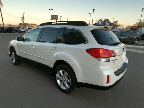 2013 Subaru Outback 3.6R Limited Wagon 4D - cars & trucks - by... for sale in Nampa, ID – photo 5