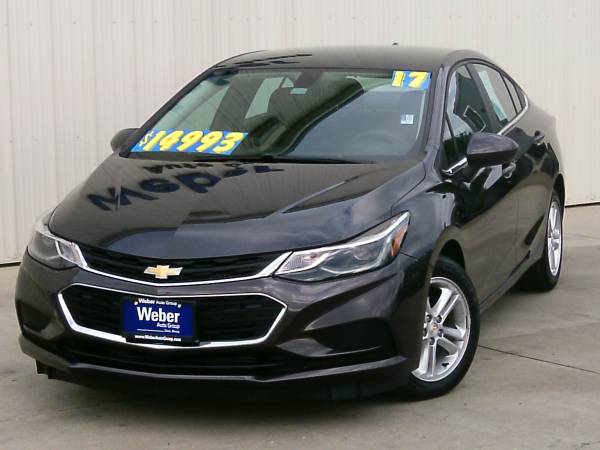 2017 Chevrolet Cruze LT-Very Well Maintained! Excellent Condition! -... for sale in Silvis, IA – photo 3