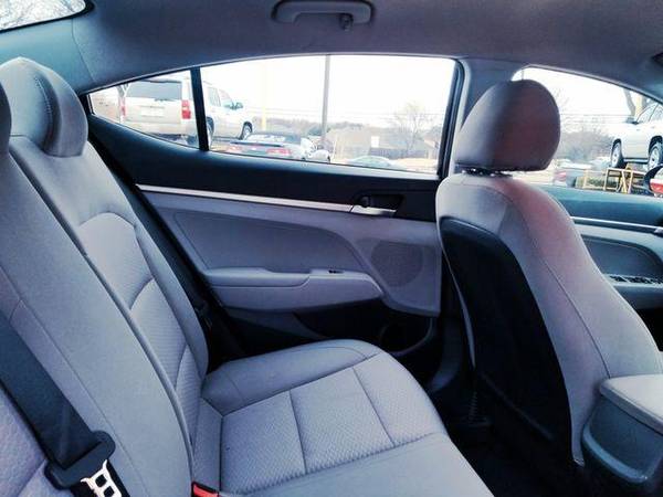 2020 Hyundai Elantra SE Sedan 4D ESPANOL ACCEPTAMOS PASAPORTE ITIN for sale in Arlington, TX – photo 10