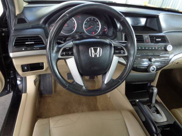 2012 Honda Accord SE - Sunroof - Leather - 79000 Miles - 1 Owner -... for sale in Gonzales, LA – photo 9