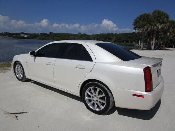 2005 Cadillac STS 3.6 Litre EVERY OPTION POSSIBLE LOOKS RUNS GREAT! for sale in Sarasota, FL – photo 2