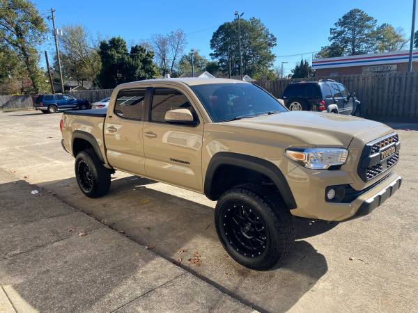 2019 Toyota Tacoma SR5 - cars & trucks - by owner - vehicle... for sale in Tuscaloosa, AL – photo 2