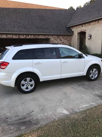2016 DODGE JOURNEY SE - cars & trucks - by owner - vehicle... for sale in Pearl, MS – photo 2