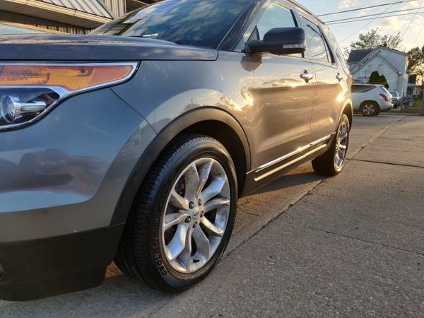 2 OWNER! FULLY LOADED! 3RD ROW! 2014 FORD EXPLORER XLT 4WD - cars &... for sale in Cedar Rapids, IA – photo 21