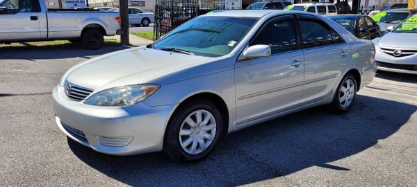 2005 Toyota Camry LE - Sedan, EXTRA CLEAN! - - by for sale in TAMPA, FL – photo 4