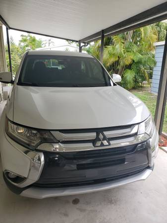 2016 Mitsubishi Outlander SE Great Condition - - by for sale in Lake Worth, FL – photo 8