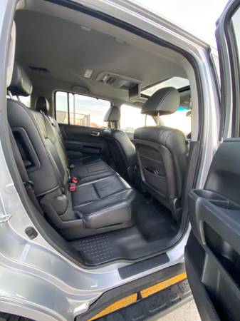 2011 Honda Pilot Touring 4WD ! 1 OWNER ! - - by for sale in Brooklyn, NY – photo 17