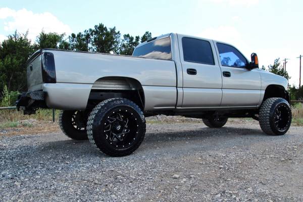 2001 CHEVROLET SILVERADO 1500HD 4X4 - LIFTED - LOW MILES - 20X12 & 35s for sale in Liberty Hill, TX – photo 10