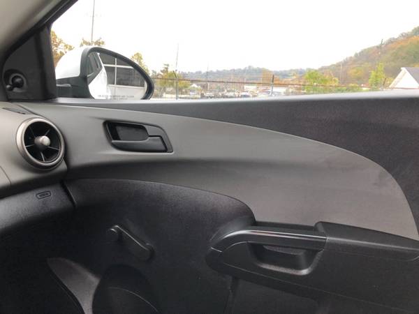 2016 Chevrolet Sonic LS Auto 5-Door - - by dealer for sale in Frankfort, KY – photo 16