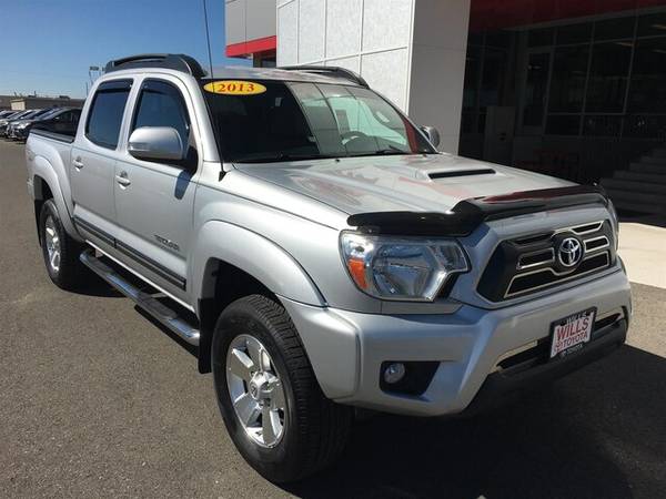 2013 Toyota Tacoma PreRunner V6 - cars & trucks - by dealer -... for sale in Twin Falls, ID – photo 2