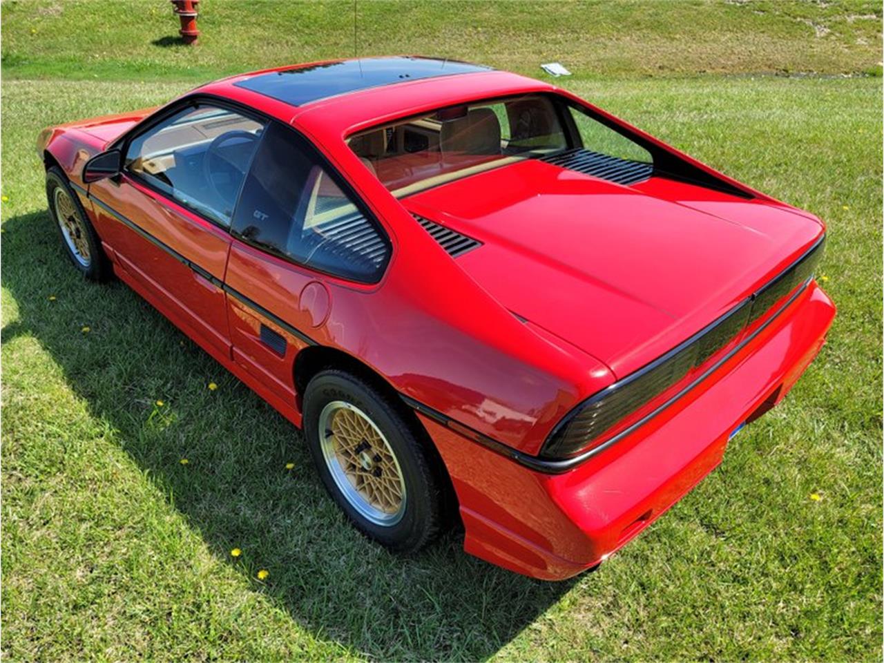 1988 Pontiac Fiero for sale in Troy, MI – photo 9