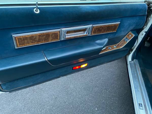 1985 Pontiac Grand prix 1 owner every option moonroof V8 all orig for sale in West Babylon, NY – photo 12