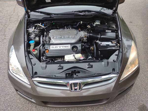 2006 Honda Accord EX-L V6 (153k miles) for sale in Raleigh, NC – photo 2