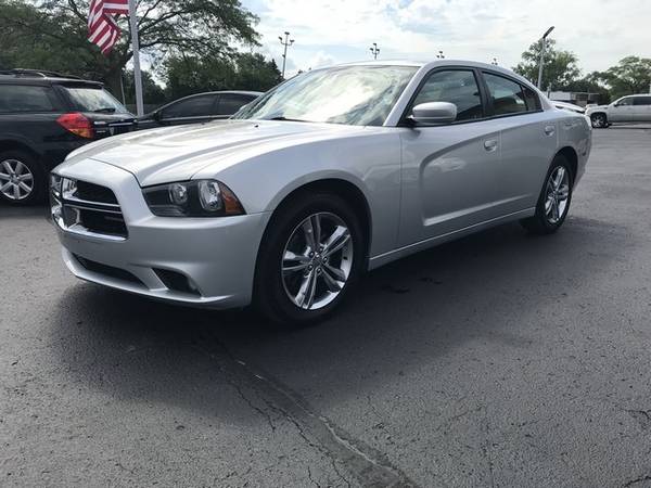 2012 DODGE CHARGER SXT AWD We Specilize In Dameged Credit for sale in Warren, MI – photo 3