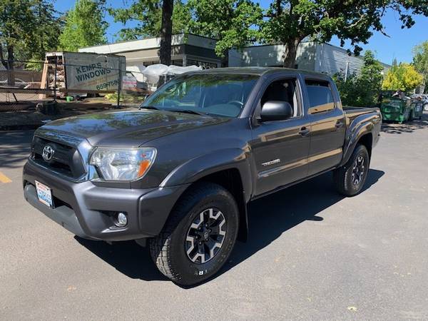 2014 Toyota Tacoma V6 4x4 (4WD) Double Cab 4 0L V6 5A - cars & for sale in Milwaukie, OR – photo 2
