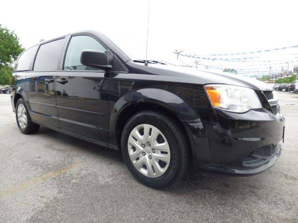 2016 Dodge Grand Caravan SE Holiday Special for sale in Burbank, IL – photo 17