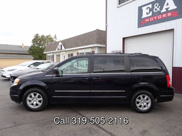 2010 Chrysler Town & Country Touring - cars & trucks - by dealer -... for sale in Waterloo, IA – photo 3