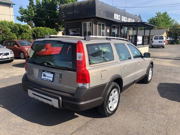 2005 Volvo XC70 2 5L Turbo AWD - - by dealer - vehicle for sale in Portland, OR – photo 4