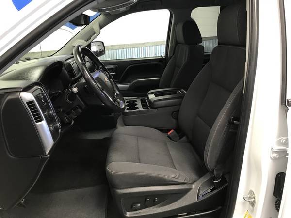 2018 CHEVROLET SILVERADO 1500 LT 4WD! 1 OWNER! CLEAN CARFAX! 29.9K MI! for sale in Norman, KS – photo 11