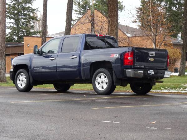 2010 CHEVROLET SILVERADO 1500 CREW CAB 4x4 4WD Chevy LT PICKUP 4D 5... for sale in Kalispell, MT – photo 3
