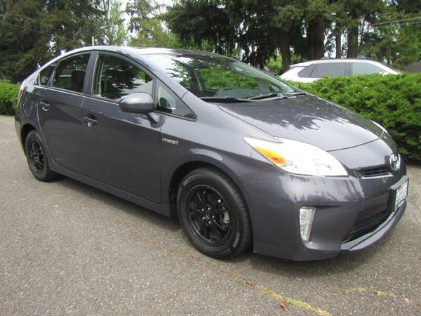 2015 Toyota Prius Three - - by dealer - vehicle for sale in Shoreline, WA – photo 2