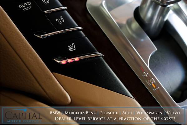 Luxury PORSCHE AWD V8 SUV! 21 Wheels, Nav & More! for sale in Eau Claire, IA – photo 22