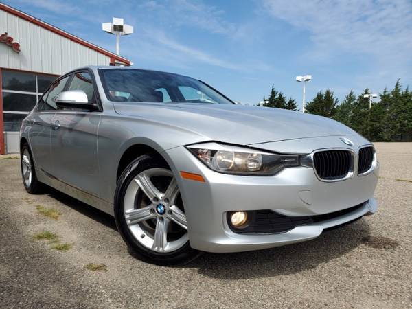 2013 BMW 3-Series 320i xDrive - - by dealer - vehicle for sale in Middleton, WI