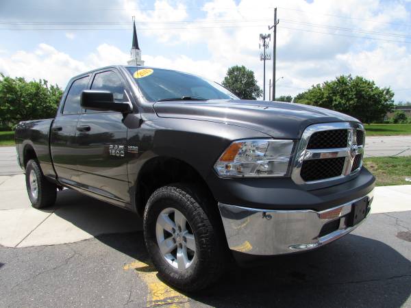 2015 RAM 1500 TRADESMAN**LIKE NEW**SUPER LOW MILES**FINANCING AVAILABL for sale in redford, MI – photo 4