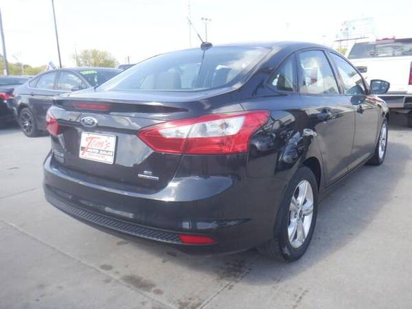 2013 Ford Focus SE - - by dealer - vehicle automotive for sale in Des Moines, IA – photo 3