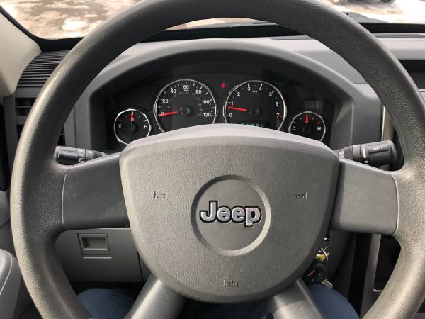 2008 JEEP LIBERTY SPORT 4x4 - - by dealer - vehicle for sale in Williston, VT – photo 19