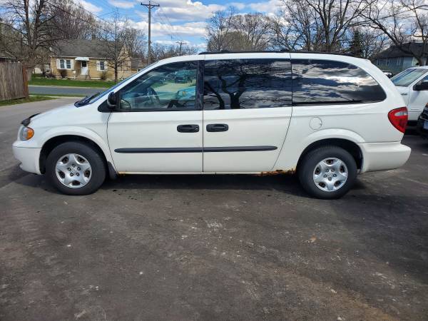 2003 Dodge Grand Caravan SE - - by dealer - vehicle for sale in Forest Lake, MN – photo 2