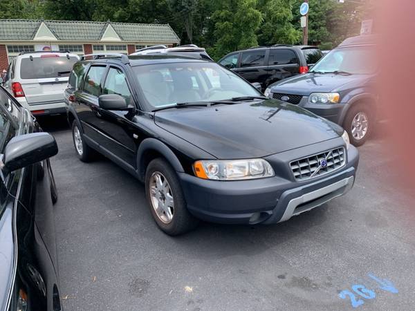 2005 Volvo XC70 Cross Country - cars & trucks - by dealer - vehicle... for sale in Louisville, KY – photo 3