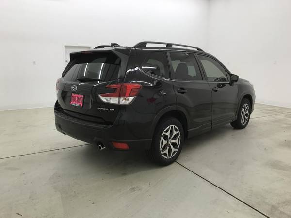 2019 Subaru Forester AWD All Wheel Drive SUV Premium - cars & trucks... for sale in Kellogg, MT – photo 3