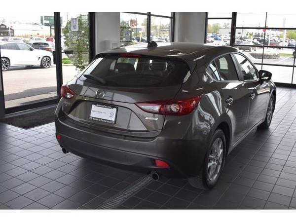 2014 Mazda Mazda3 i Grand Touring - hatchback - - by for sale in Crystal Lake, IL – photo 4