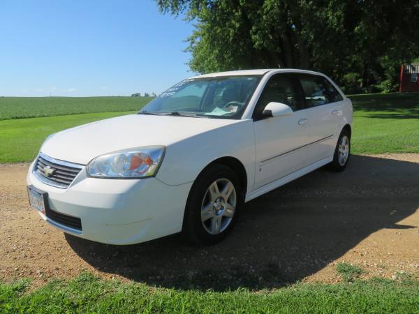 2001 FORD TAURUS, 100K - cars & trucks - by dealer - vehicle... for sale in Wells, MN, IA – photo 17