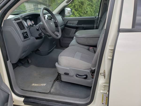 2007 Dodge Ram 1500 ST Quad Cab for sale in New London, WI – photo 11