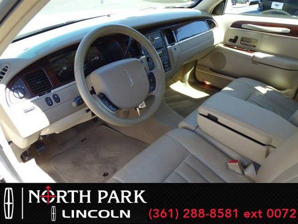 2007 Lincoln Town Car Signature - sedan for sale in San Antonio, TX – photo 10