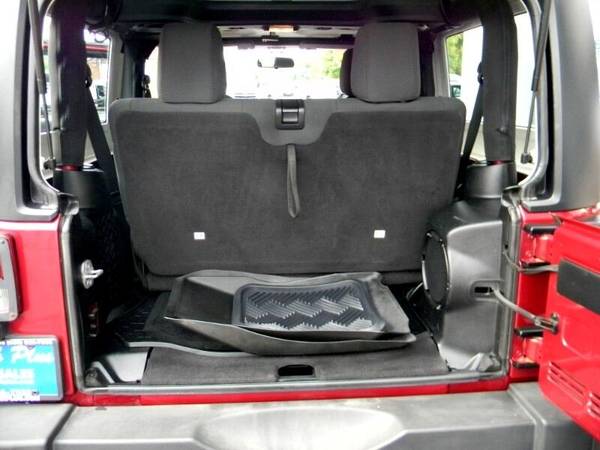 2012 Jeep Wrangler 2DR RUBICON HARDTOP W/6-SPEED MANUAL for sale in Plaistow, MA – photo 12