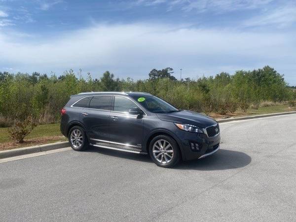 2018 Kia Sorento SXL suv Gray - - by dealer - vehicle for sale in Goldsboro, NC – photo 10