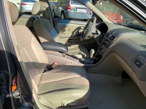 2001 Infiniti I30 - - by dealer - vehicle automotive for sale in Elgin, IL – photo 11