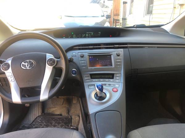 2012 Toyota Prius III for sale in Grand Rapids, MI – photo 10